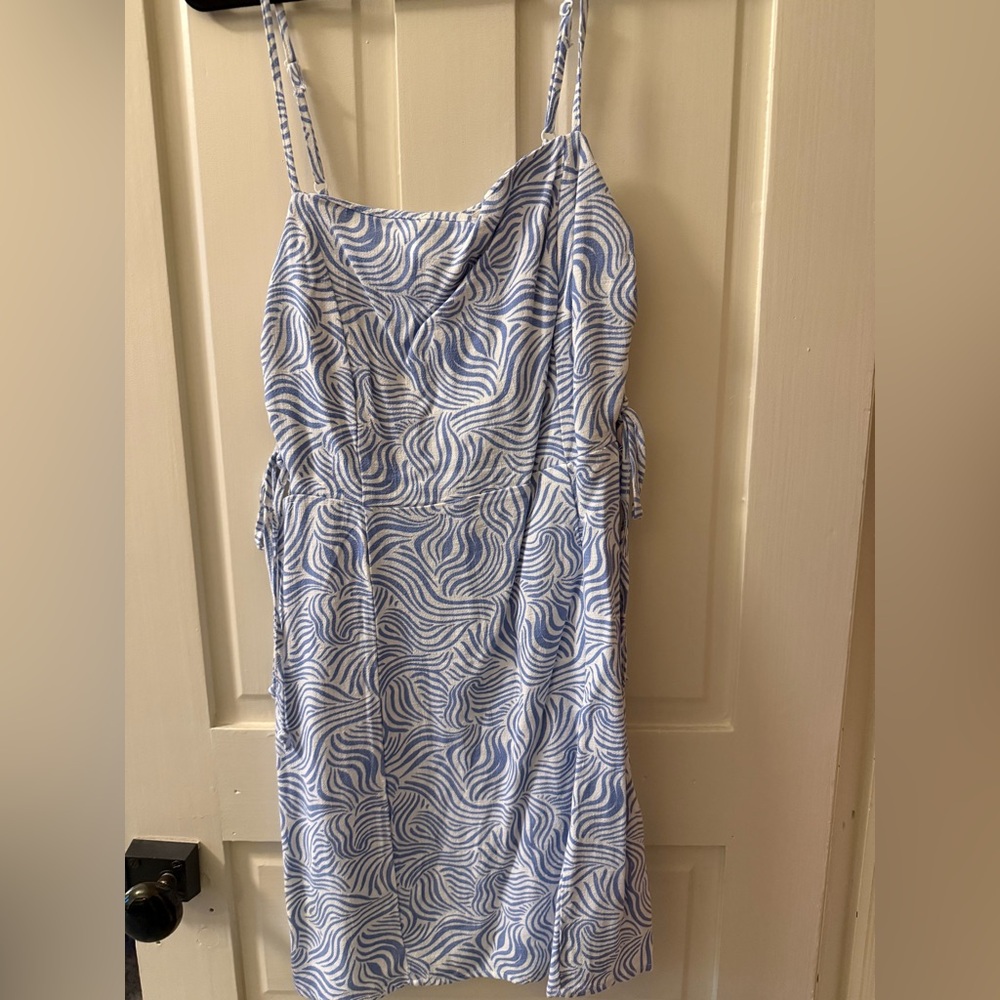 NWT Blue and White Patterned Dress
